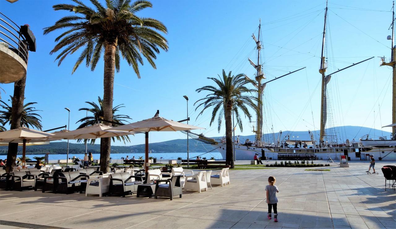 Kala Apartment Tivat Exterior foto