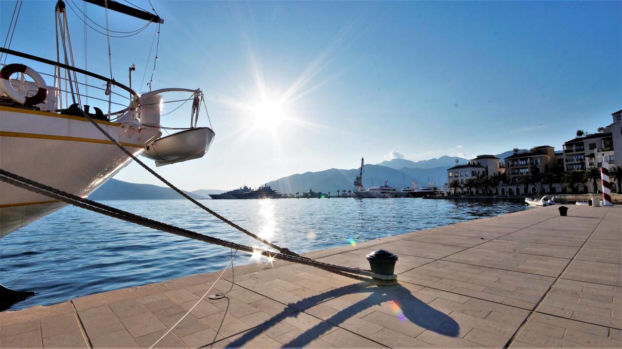 Kala Apartment Tivat Exterior foto