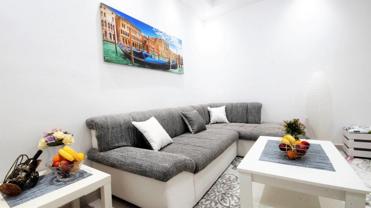Kala Apartment Tivat Exterior foto